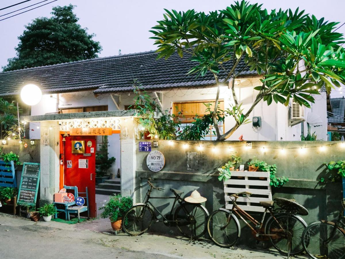 鳳山79背包客 Fengshan No 79 Backpacker Kaohsiung Exterior foto